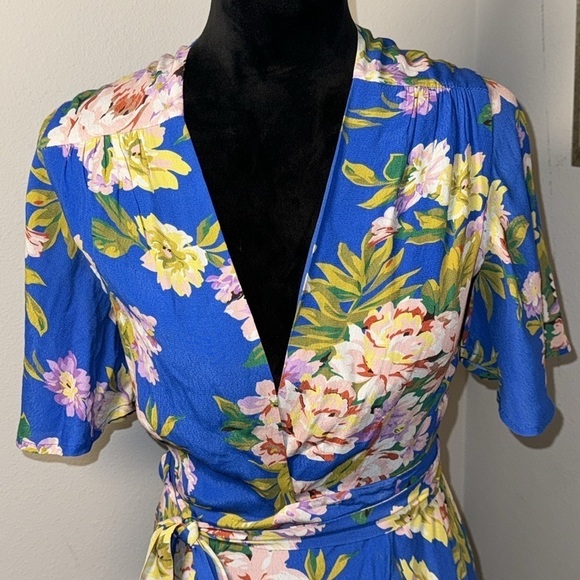 Privacy Please floral print wrap around dress V cleavage flutter sleeves Sz S - Picture 3 of 7